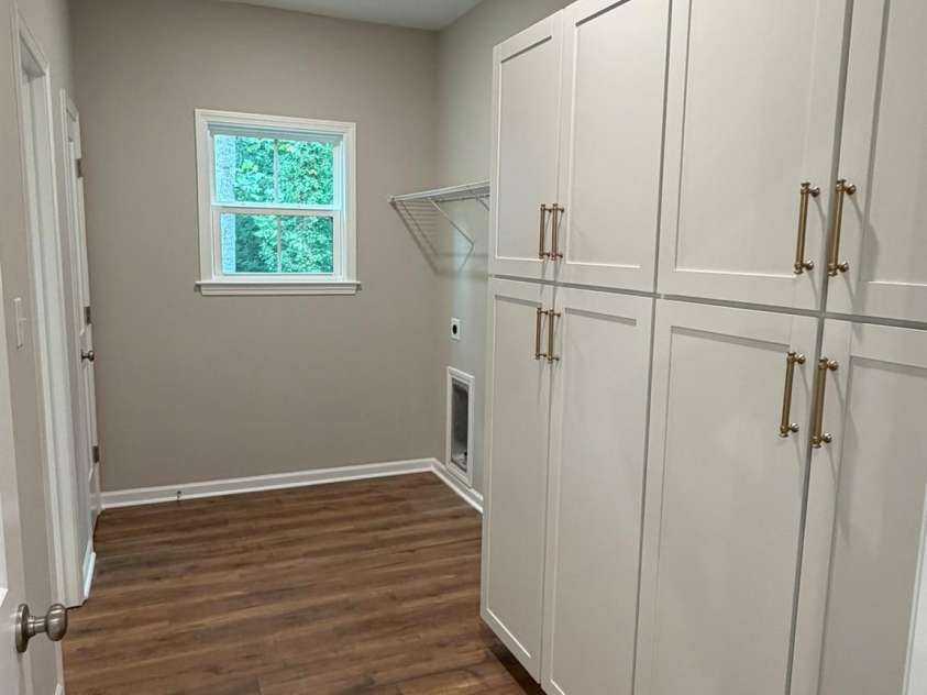 310 Willow Street, Stanley, NC 28164.  MLS# CAR4395281, YatesRealty ID 31353. 