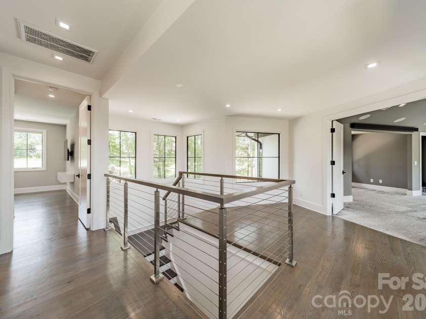 19053 Double Eagle Drive, Cornelius, NC 28031.  MLS# CAR4392235, YatesRealty ID 31354. 