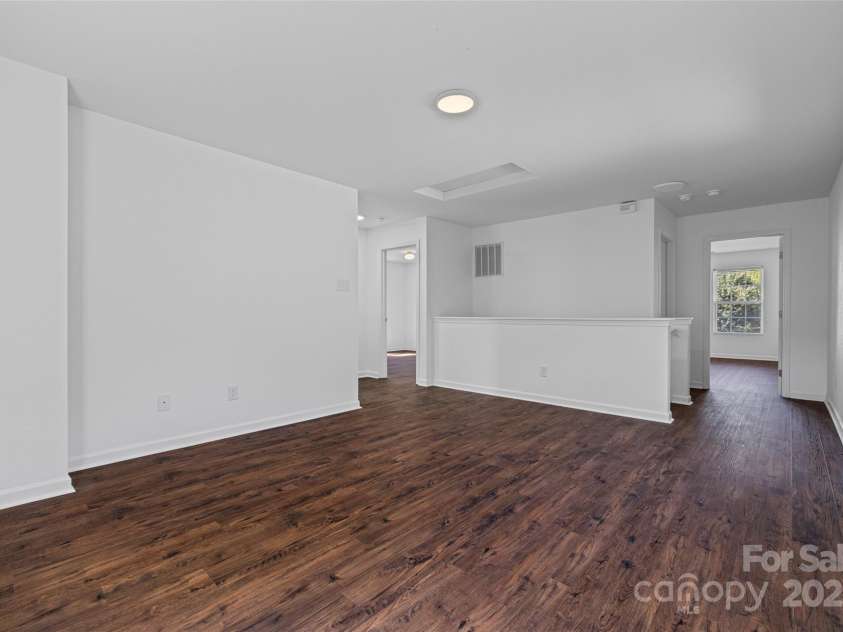 209 Ashcake Court, York, SC 29745.  MLS# CAR4285966, YatesRealty ID 31355. Loft