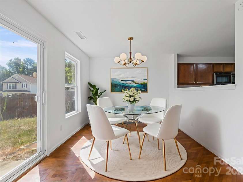 209 Ashcake Court, York, SC 29745.  MLS# CAR4285966, YatesRealty ID 31355. Virtually Staged Breakfast Area