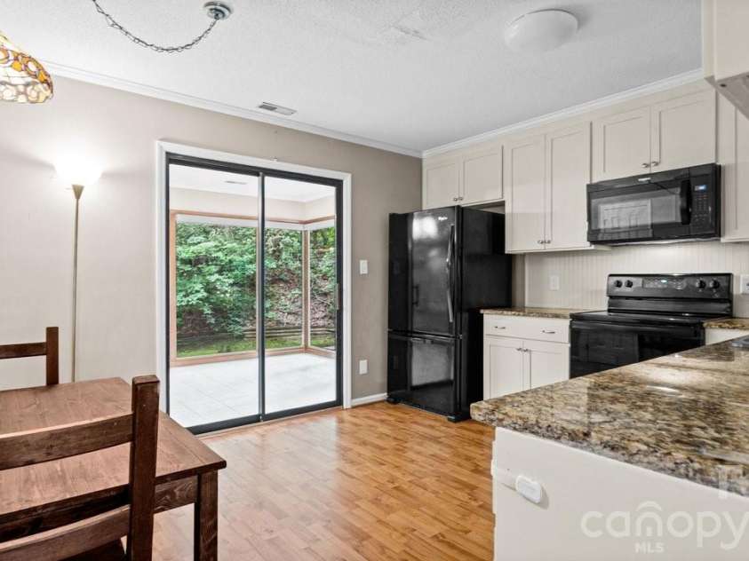 107 David Court, Fort Mill, SC 29715.  MLS# CAR4390211, YatesRealty ID 31357. 