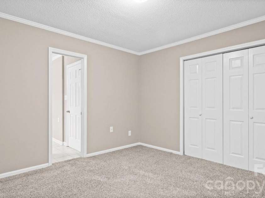 107 David Court, Fort Mill, SC 29715.  MLS# CAR4390211, YatesRealty ID 31357. 