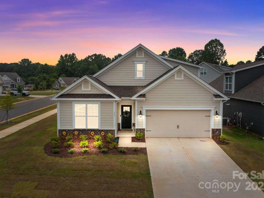 117 Ari Avenue, Troutman, NC 28166.  MLS# CAR4284417, YatesRealty ID 31357. 