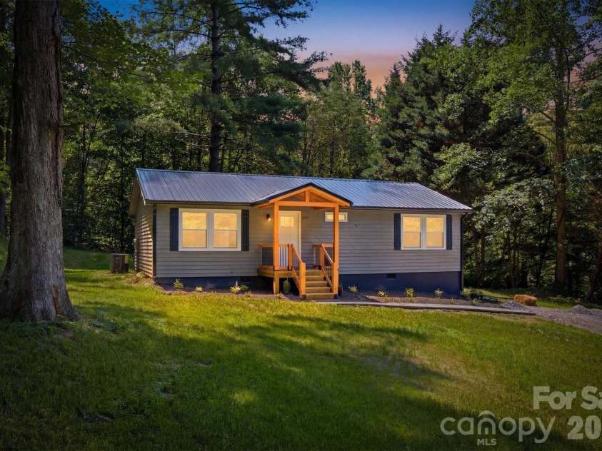 1839 Wesley Road, Morganton, NC 28655.  MLS# CAR4393208, YatesRealty ID 31359. 