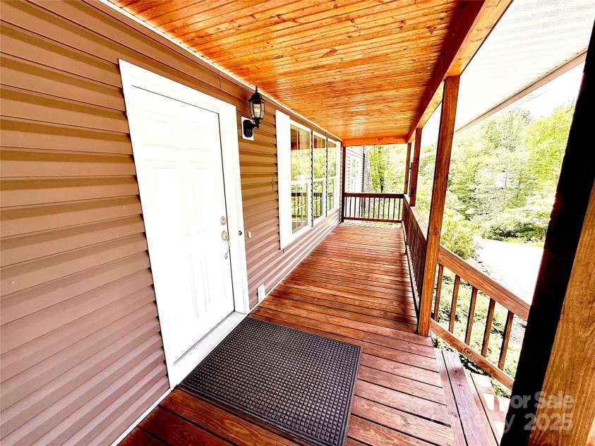 7230 Hideaway Lane, Newland, NC 28657.  MLS# CAR4287688, YatesRealty ID 3136. 