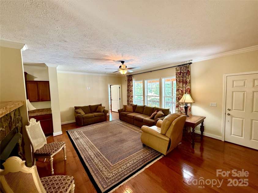 7230 Hideaway Lane, Newland, NC 28657.  MLS# CAR4287688, YatesRealty ID 3136. 