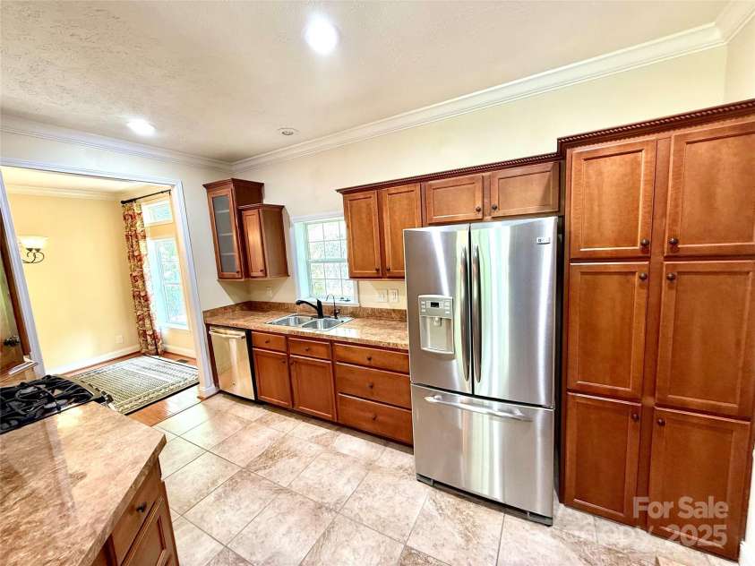 7230 Hideaway Lane, Newland, NC 28657.  MLS# CAR4287688, YatesRealty ID 3136. 