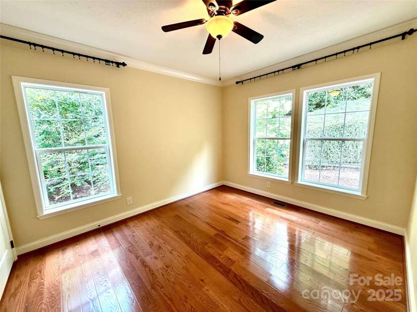 7230 Hideaway Lane, Newland, NC 28657.  MLS# CAR4287688, YatesRealty ID 3136. 
