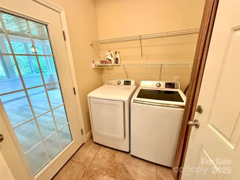 7230 Hideaway Lane, Newland, NC 28657.  MLS# CAR4287688, YatesRealty ID 3136. 