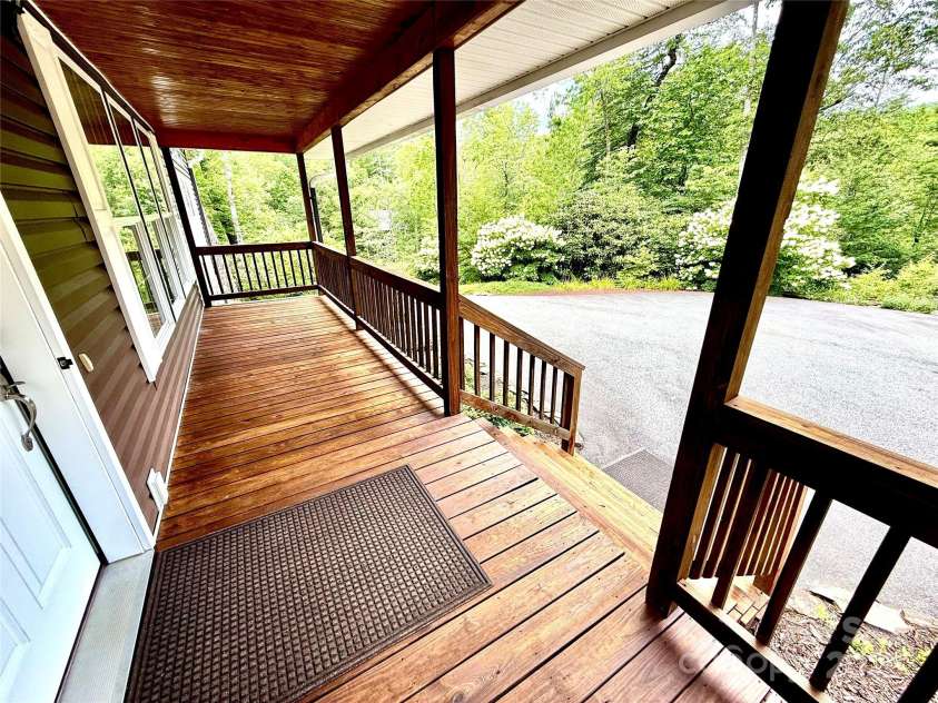 7230 Hideaway Lane, Newland, NC 28657.  MLS# CAR4287688, YatesRealty ID 3136. 