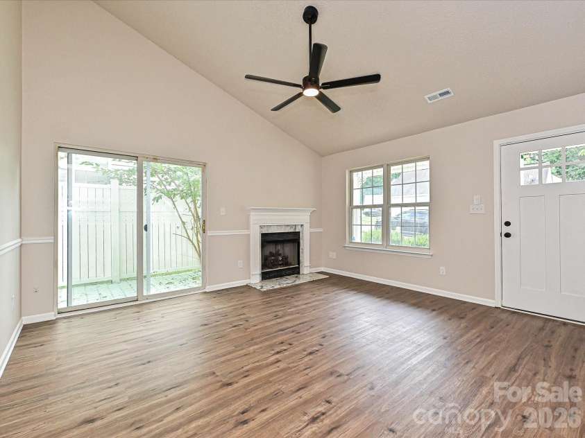 3629 Silver Ore Lane, Charlotte, NC 28216.  MLS# CAR4384203, YatesRealty ID 31360. 