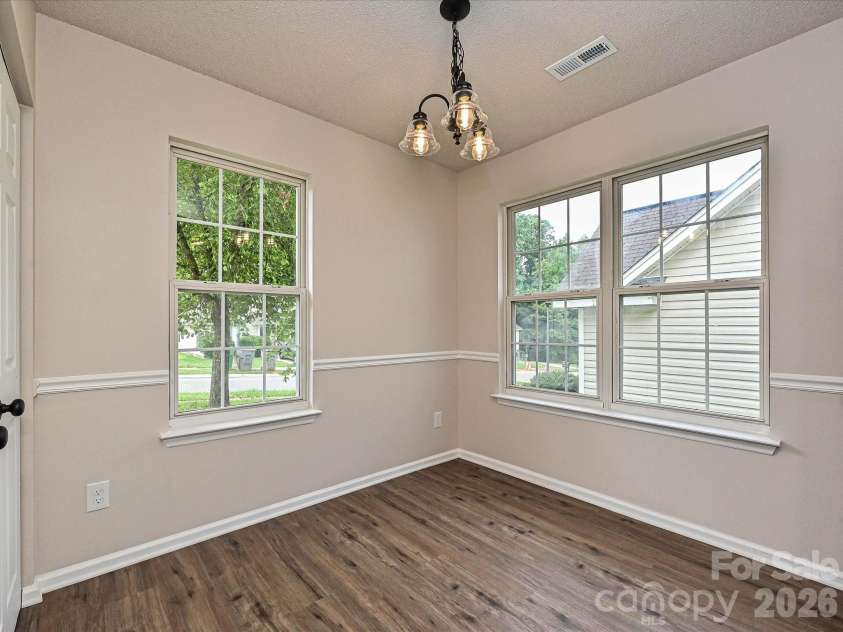 3629 Silver Ore Lane, Charlotte, NC 28216.  MLS# CAR4384203, YatesRealty ID 31360. 