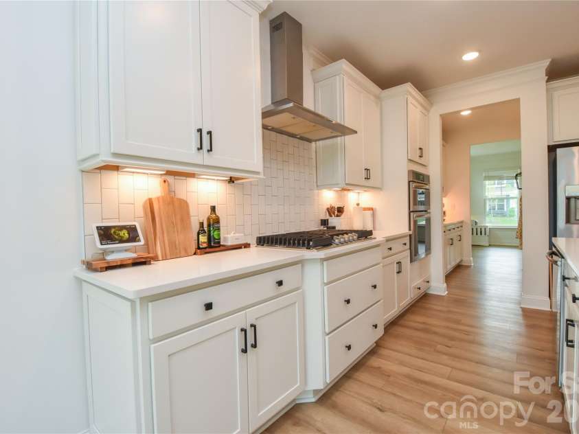 128 Ballantree Road, Mooresville, NC 28115.  MLS# CAR4383395, YatesRealty ID 31361. 