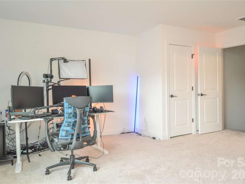 128 Ballantree Road, Mooresville, NC 28115.  MLS# CAR4383395, YatesRealty ID 31361. 