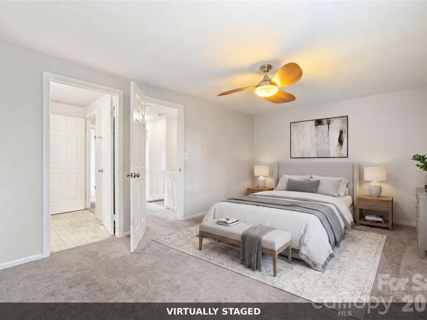 242 Water Oak Drive, Pineville, NC 28134.  MLS# CAR4394737, YatesRealty ID 31362. 