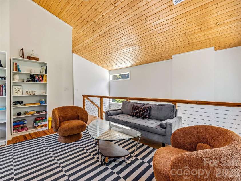 252 & 254 Shope Creek Road, Asheville, NC 28805.  MLS# CAR4391112, YatesRealty ID 31364. 252 Second Floor Loft