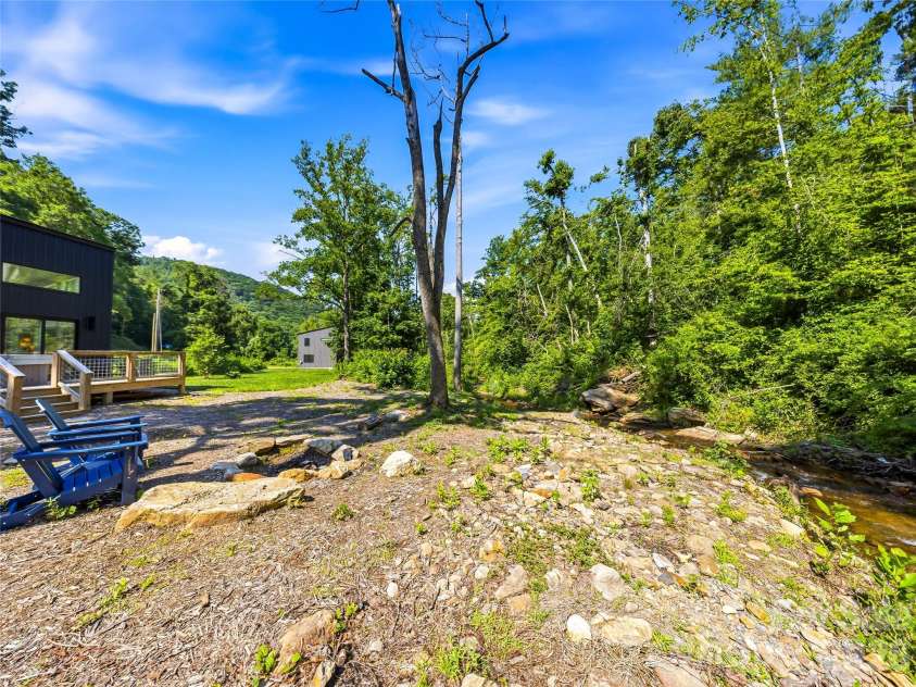 252 & 254 Shope Creek Road, Asheville, NC 28805.  MLS# CAR4391112, YatesRealty ID 31364. 254 Back