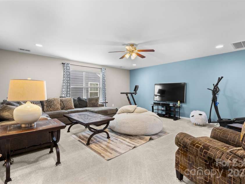 5059 Fenwick Court, Lancaster, SC 29720.  MLS# CAR4268765, YatesRealty ID 31364. Upper Bonus/Flex Room