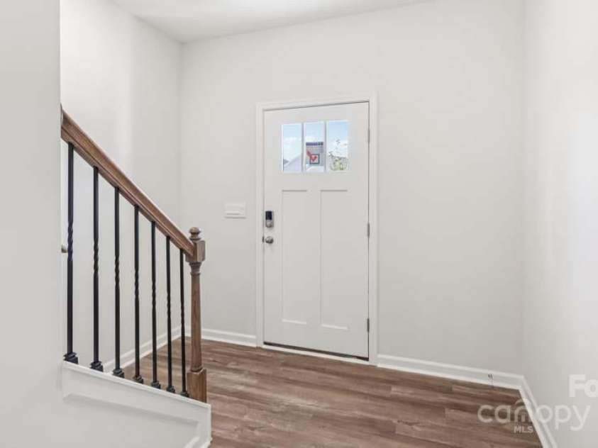 231 Giant Oak Avenue, Statesville, NC 28677.  MLS# CAR4254227, YatesRealty ID 31365. 