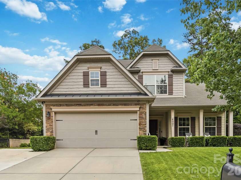 4007 Cloud View Lane, Indian Trail, NC 28079.  MLS# CAR4394294, YatesRealty ID 31366. 