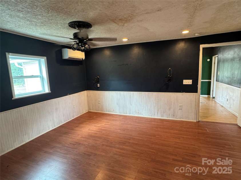 2743 Mccraw Road, Mooresboro, NC 28114.  MLS# CAR4284758, YatesRealty ID 31367. 