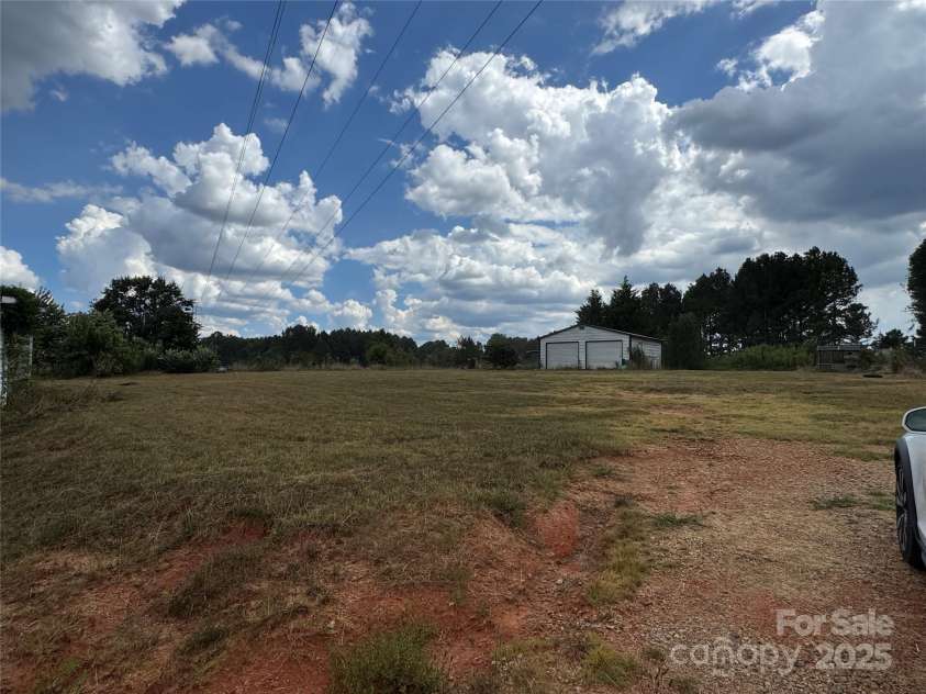 2743 Mccraw Road, Mooresboro, NC 28114.  MLS# CAR4284758, YatesRealty ID 31367. 