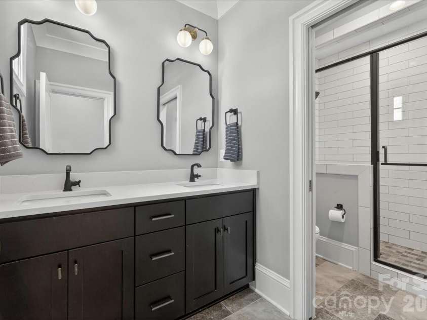 301 Skyecroft Way, Waxhaw, NC 28173.  MLS# CAR4392672, YatesRealty ID 31369. 