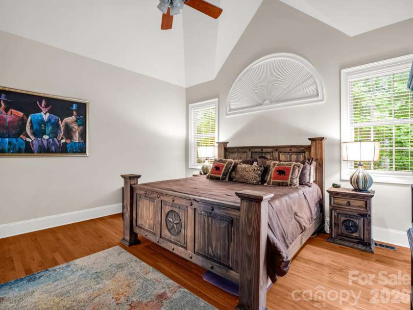 45 Brown Bear Ridge Trail, Zirconia, NC 28790.  MLS# CAR4405403, YatesRealty ID 3137. 