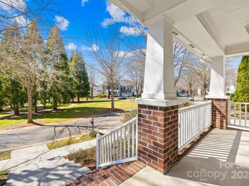 9433 Gilpatrick Lane, Huntersville, NC 28078.  MLS# CAR4231980, YatesRealty ID 3137. 