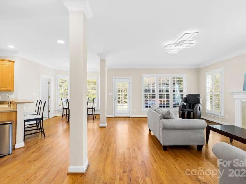 9433 Gilpatrick Lane, Huntersville, NC 28078.  MLS# CAR4231980, YatesRealty ID 3137. 