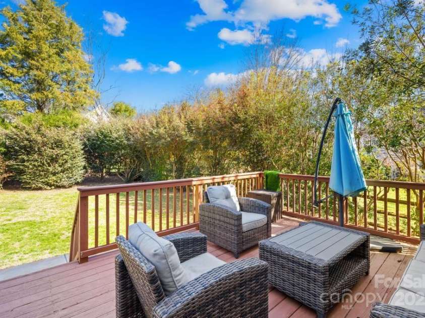 9433 Gilpatrick Lane, Huntersville, NC 28078.  MLS# CAR4231980, YatesRealty ID 3137. 