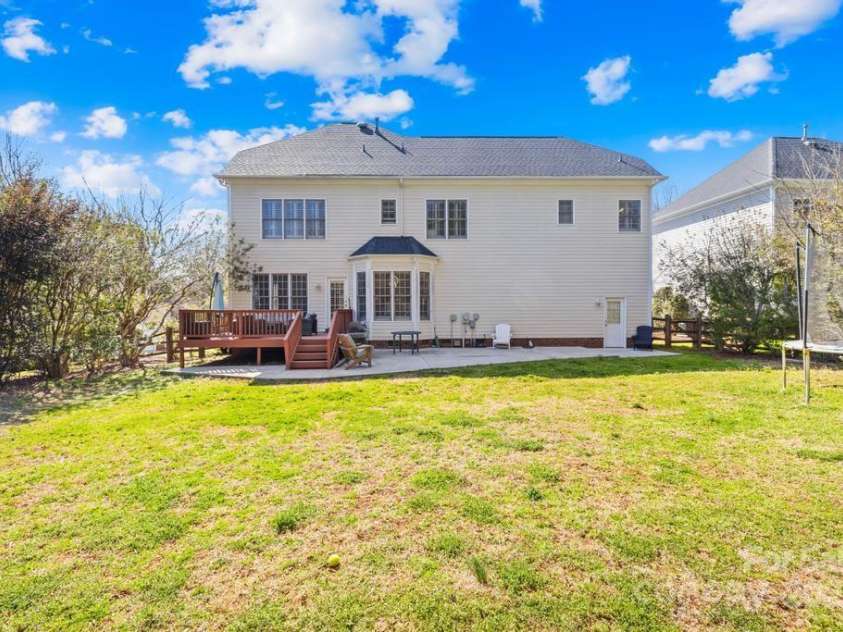 9433 Gilpatrick Lane, Huntersville, NC 28078.  MLS# CAR4231980, YatesRealty ID 3137. 
