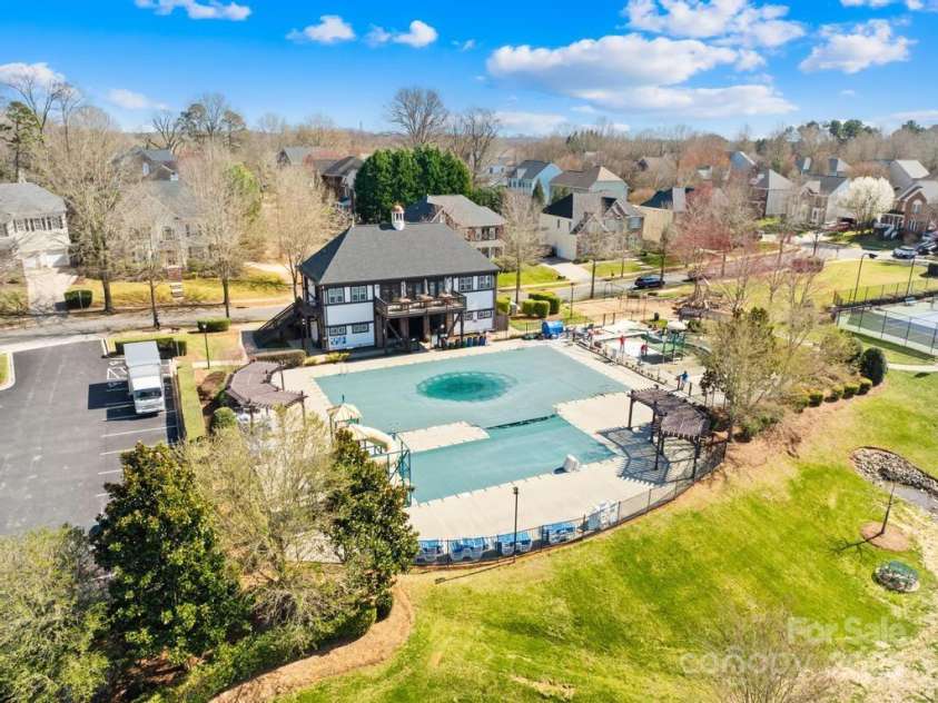 9433 Gilpatrick Lane, Huntersville, NC 28078.  MLS# CAR4231980, YatesRealty ID 3137. Community Pool - playground and tennis courts