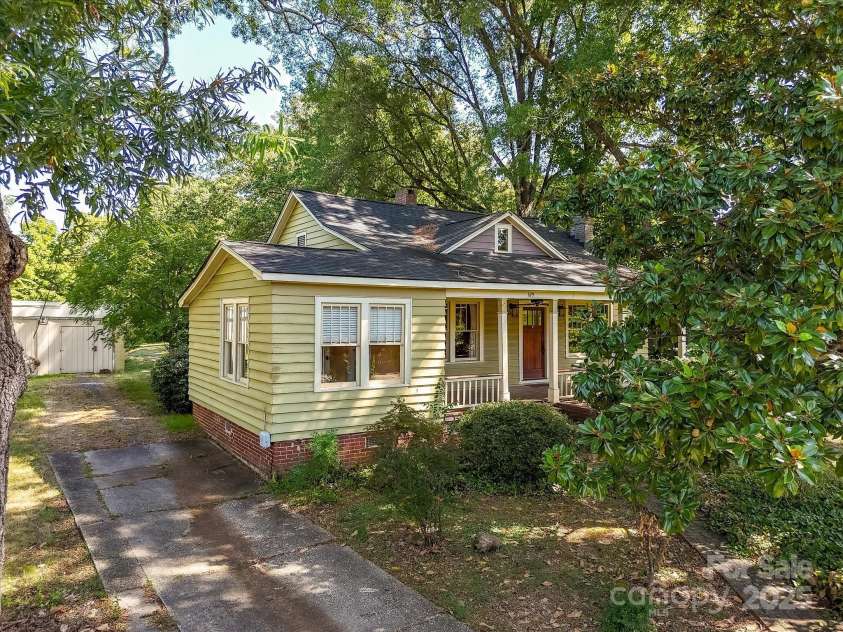 1119 Lomax Avenue, Charlotte, NC 28211.  MLS# CAR4286732, YatesRealty ID 31370. Aeriel View of Home!