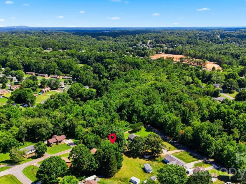 3315 23rd Street, Hickory, NC 28601.  MLS# CAR4394683, YatesRealty ID 31370. 