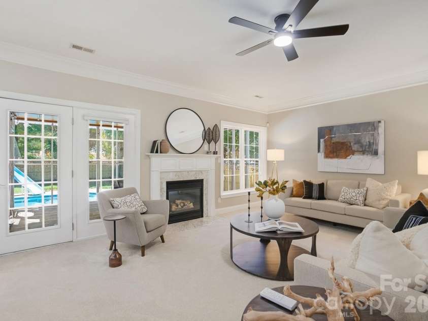 7126 Weddington Brook Drive, Matthews, NC 28104.  MLS# CAR4380295, YatesRealty ID 31371. 