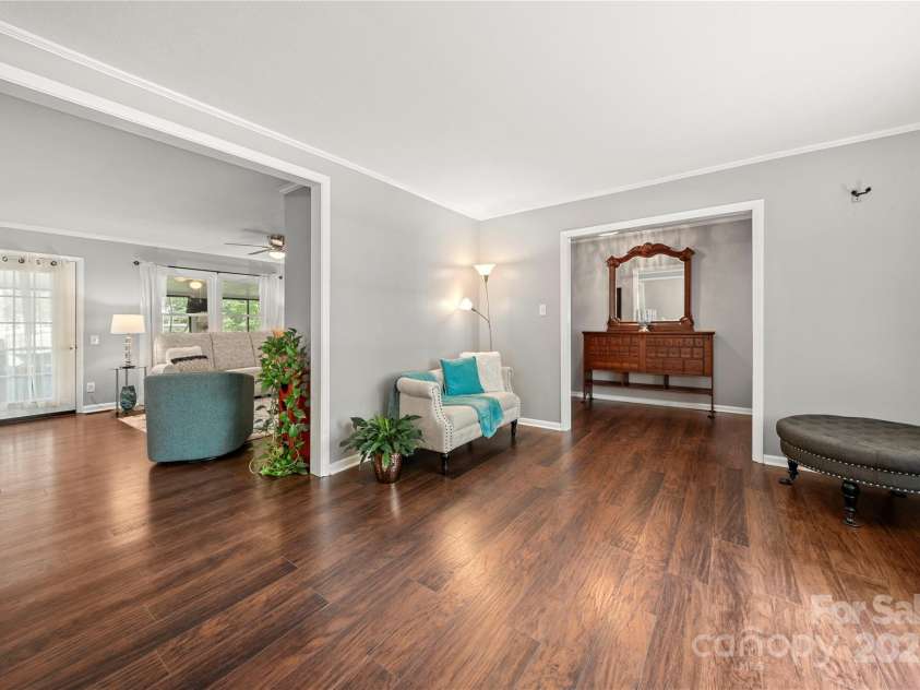 725 Plantation Road, Lancaster, SC 29720.  MLS# CAR4278897, YatesRealty ID 31372. 