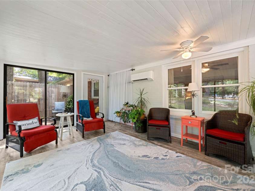 725 Plantation Road, Lancaster, SC 29720.  MLS# CAR4278897, YatesRealty ID 31372. 