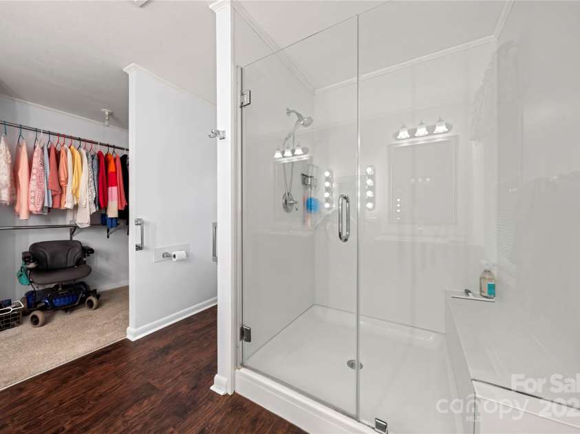 725 Plantation Road, Lancaster, SC 29720.  MLS# CAR4278897, YatesRealty ID 31372. 