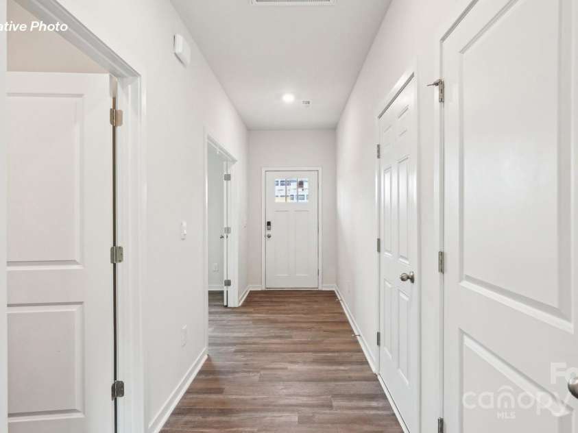 5244 Reedy Ridge Road, Charlotte, NC 28215.  MLS# CAR4269019, YatesRealty ID 31373. 