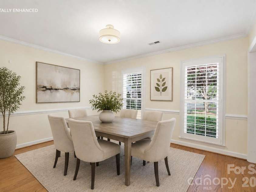 4612 Deanscroft Drive, Charlotte, NC 28226.  MLS# CAR4389186, YatesRealty ID 31374. Virtually enhanced