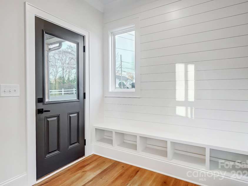 901 Edgemont Avenue, Belmont, NC 28012.  MLS# CAR4204601, YatesRealty ID 31374. Back door, drop zone