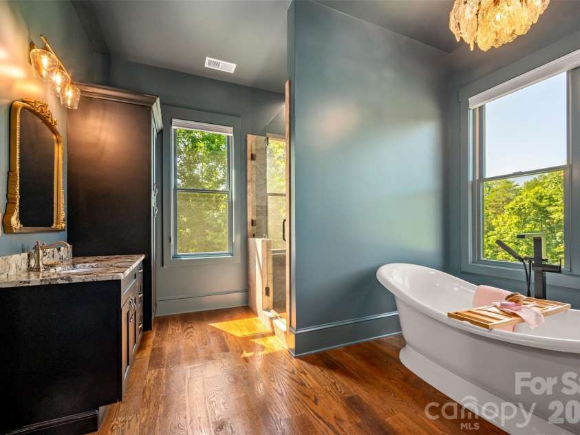 398 Mapleton Lane, Columbus, NC 28722.  MLS# CAR4393897, YatesRealty ID 31376. 