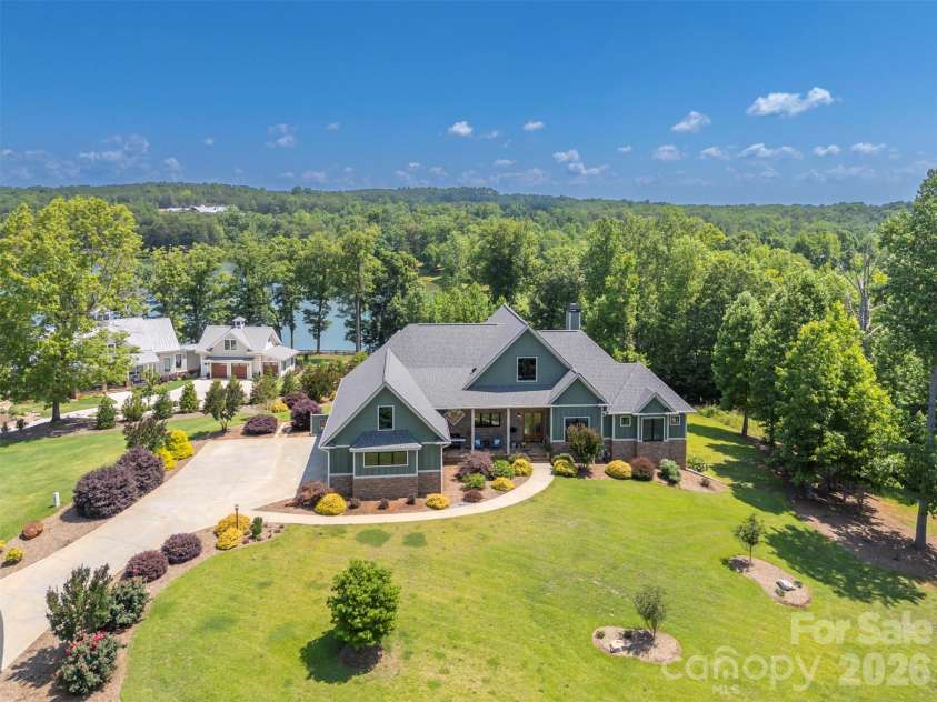 398 Mapleton Lane, Columbus, NC 28722.  MLS# CAR4393897, YatesRealty ID 31376. Beautiful landscaping