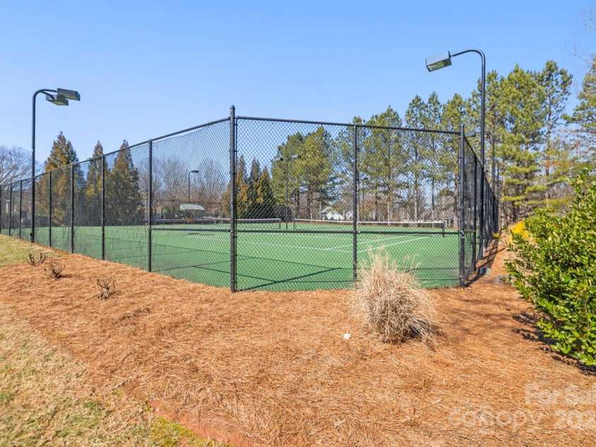8802 Glenside Street, Huntersville, NC 28078.  MLS# CAR4225833, YatesRealty ID 31376. Neighborhood tennis courts.