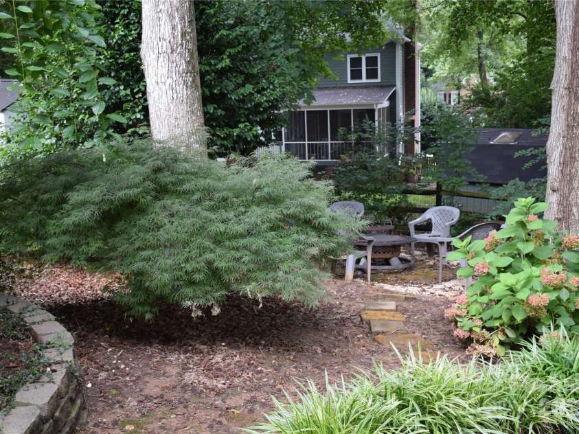 8802 Glenside Street, Huntersville, NC 28078.  MLS# CAR4316716, YatesRealty ID 31376. Fire pit in backyard!