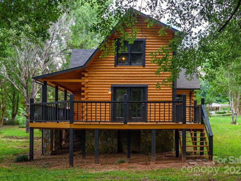 5309 Hall Street, Conover, NC 28613.  MLS# CAR4278034, YatesRealty ID 31377. 