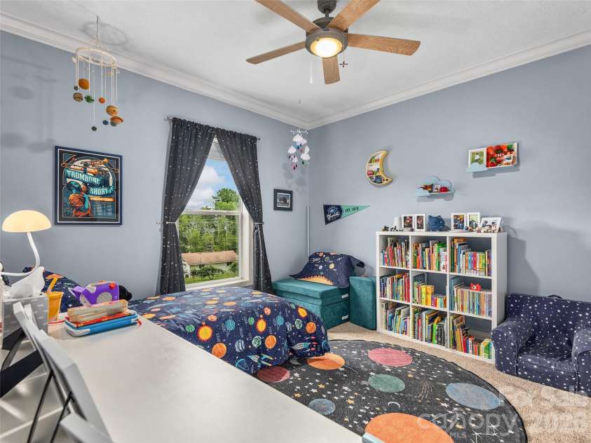 9 Cedar Hill Road, Asheville, NC 28806.  MLS# CAR4393042, YatesRealty ID 31377. 