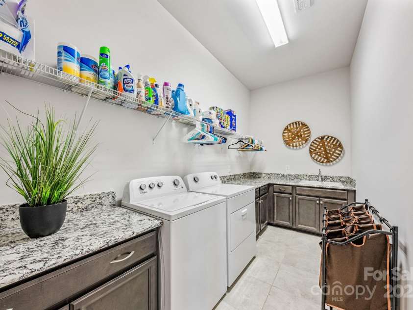 1702 Batson Creek Lane, Weddington, NC 28104.  MLS# CAR4264242, YatesRealty ID 31378. 