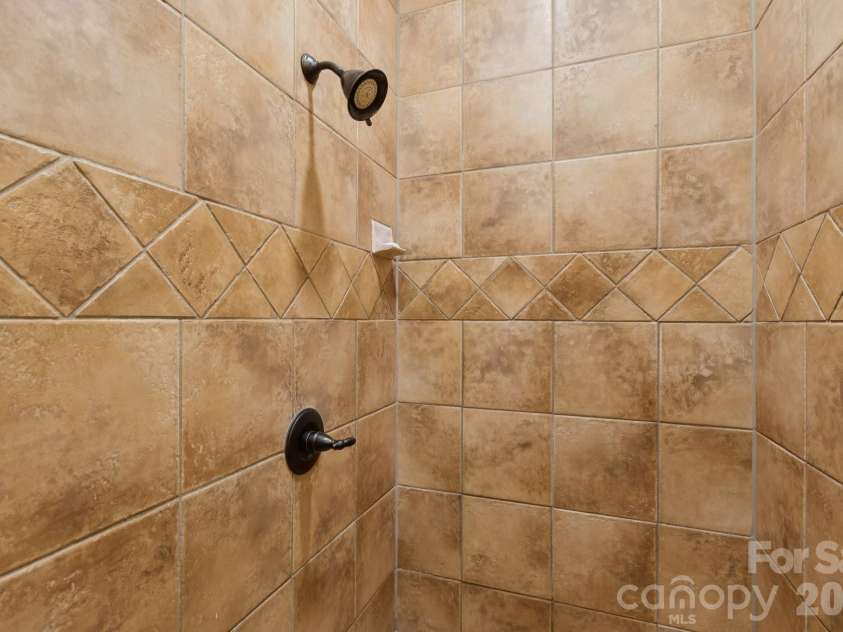 2900 Cutter Court, Waxhaw, NC 28173.  MLS# CAR4392971, YatesRealty ID 31378. 